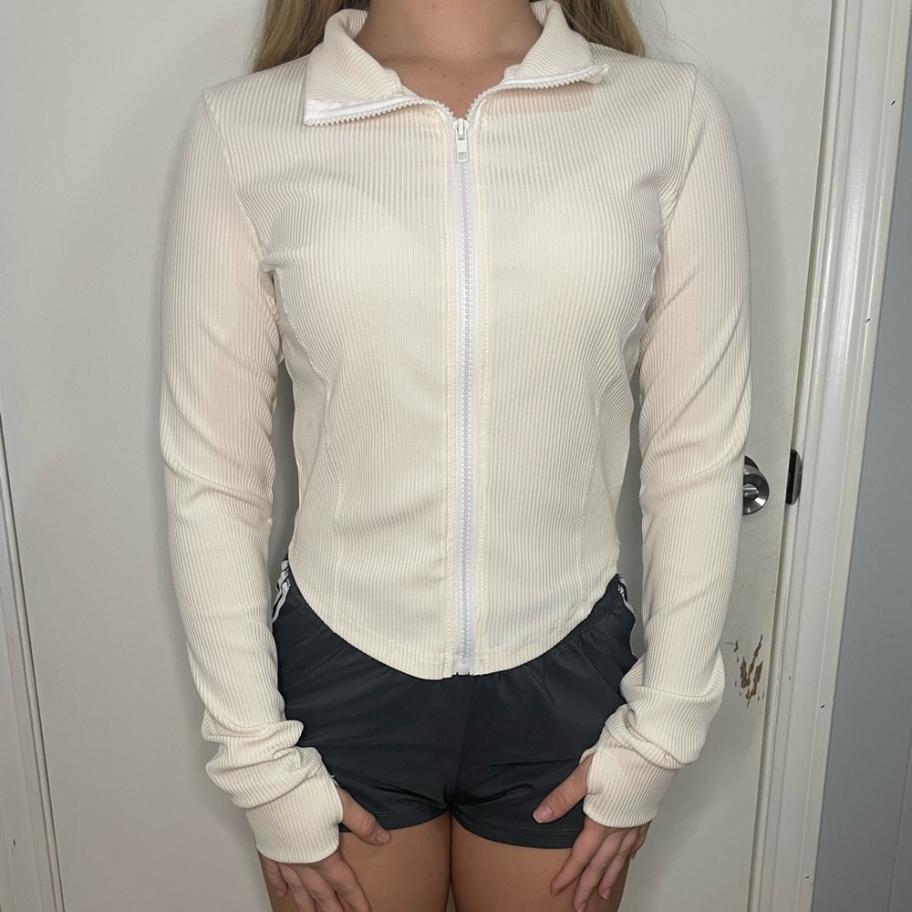 Crème Zip Up Jacket